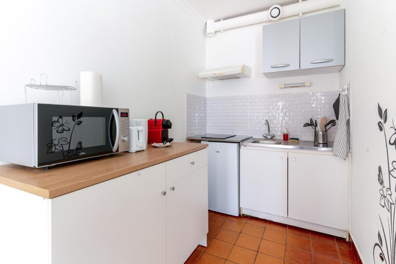 Appart'Hotel Nuiteejour Versailles Saint Cyr L'Ecole Esterno foto