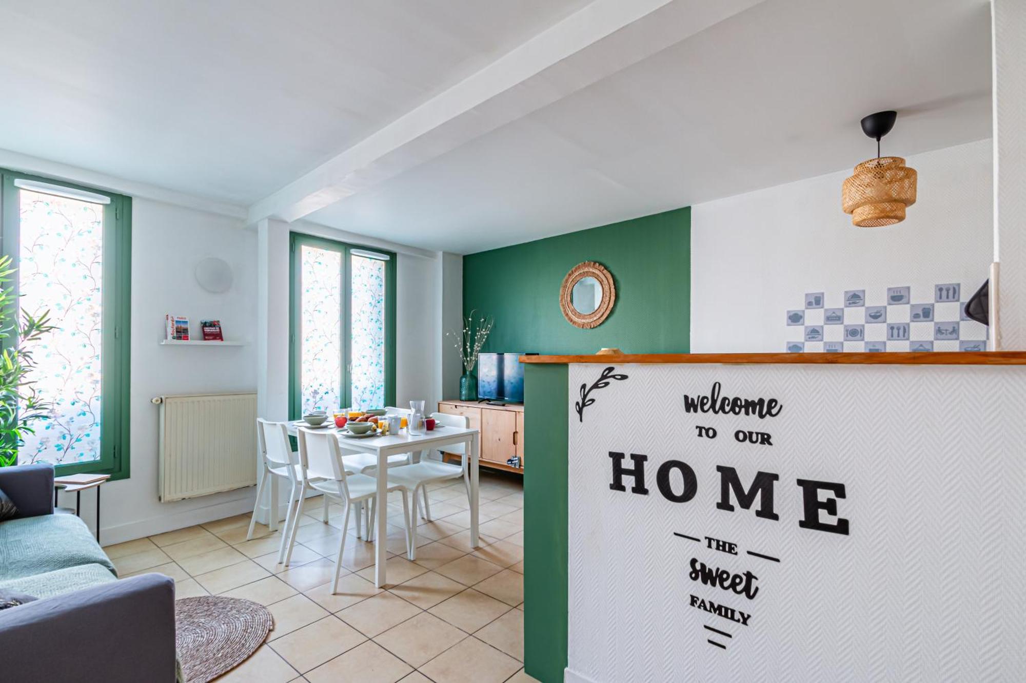 Appart'Hotel Nuiteejour Versailles Saint Cyr L'Ecole Esterno foto