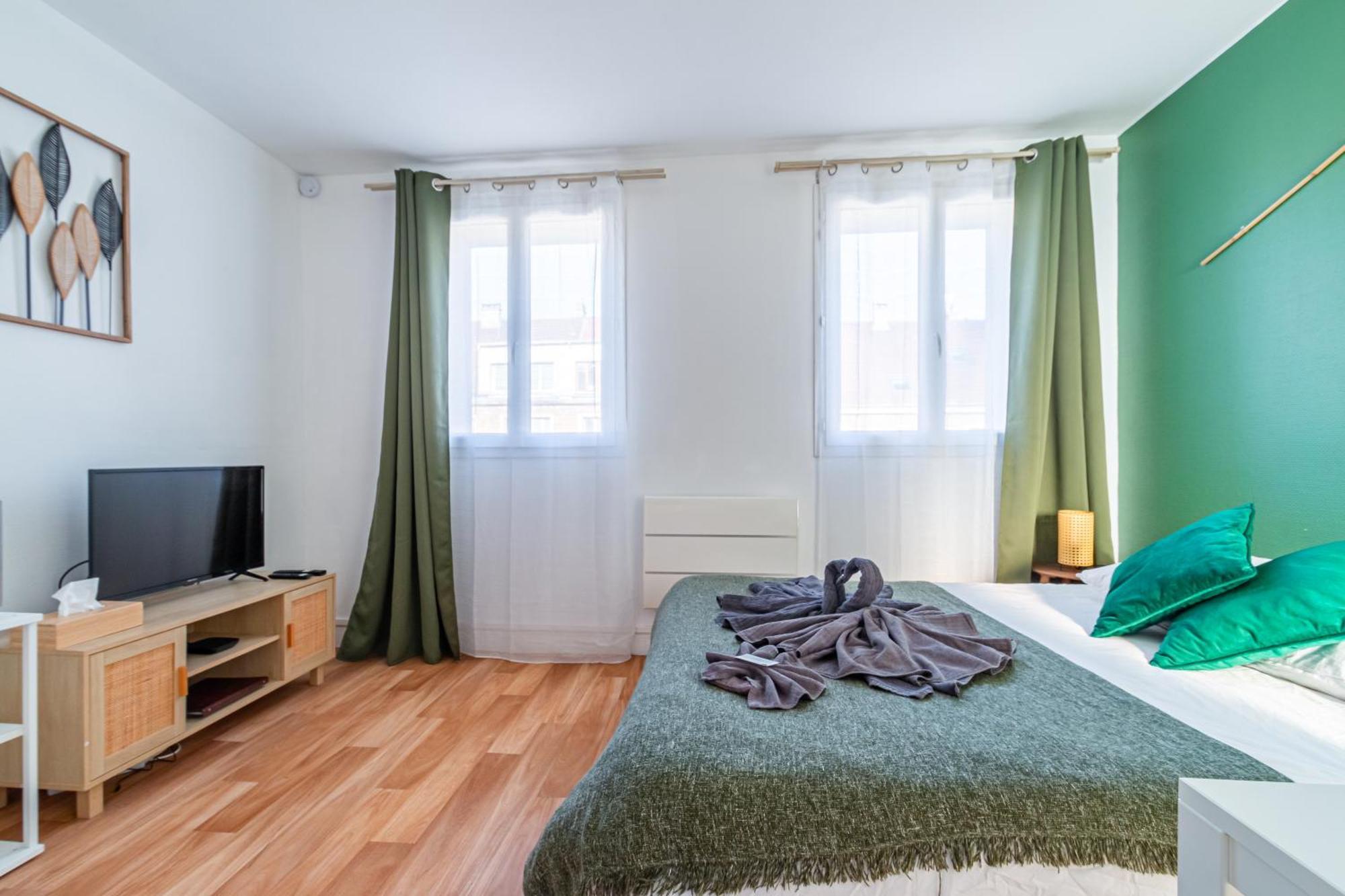 Appart'Hotel Nuiteejour Versailles Saint Cyr L'Ecole Esterno foto
