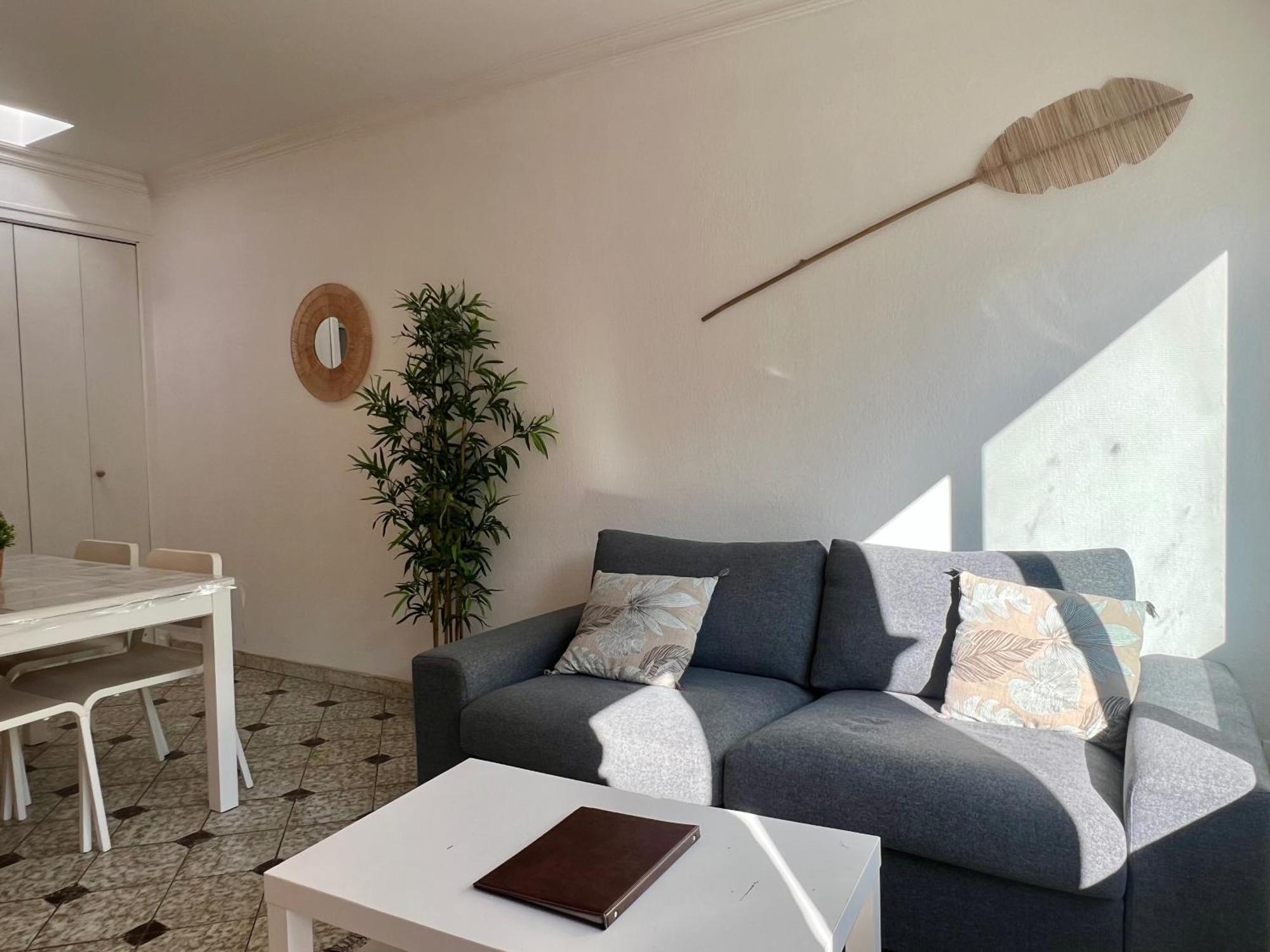 Appart'Hotel Nuiteejour Versailles Saint Cyr L'Ecole Esterno foto